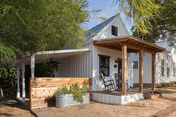 Mustard Seed B&B On The Llano エクステリア 写真