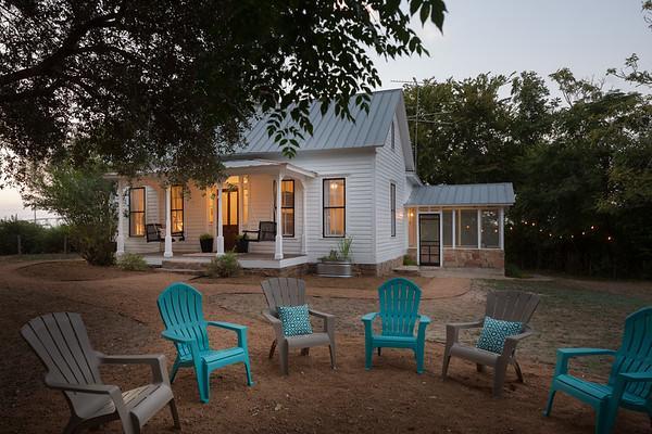 Mustard Seed B&B On The Llano エクステリア 写真