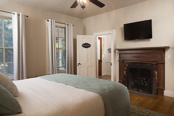 Mustard Seed B&B On The Llano エクステリア 写真