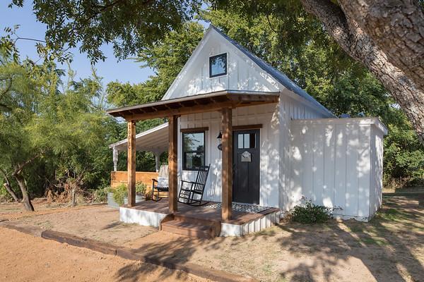Mustard Seed B&B On The Llano エクステリア 写真