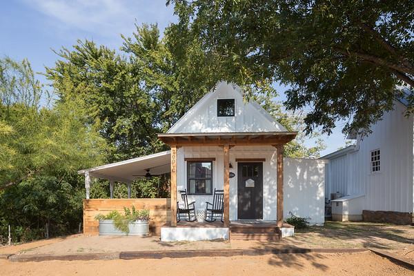 Mustard Seed B&B On The Llano エクステリア 写真